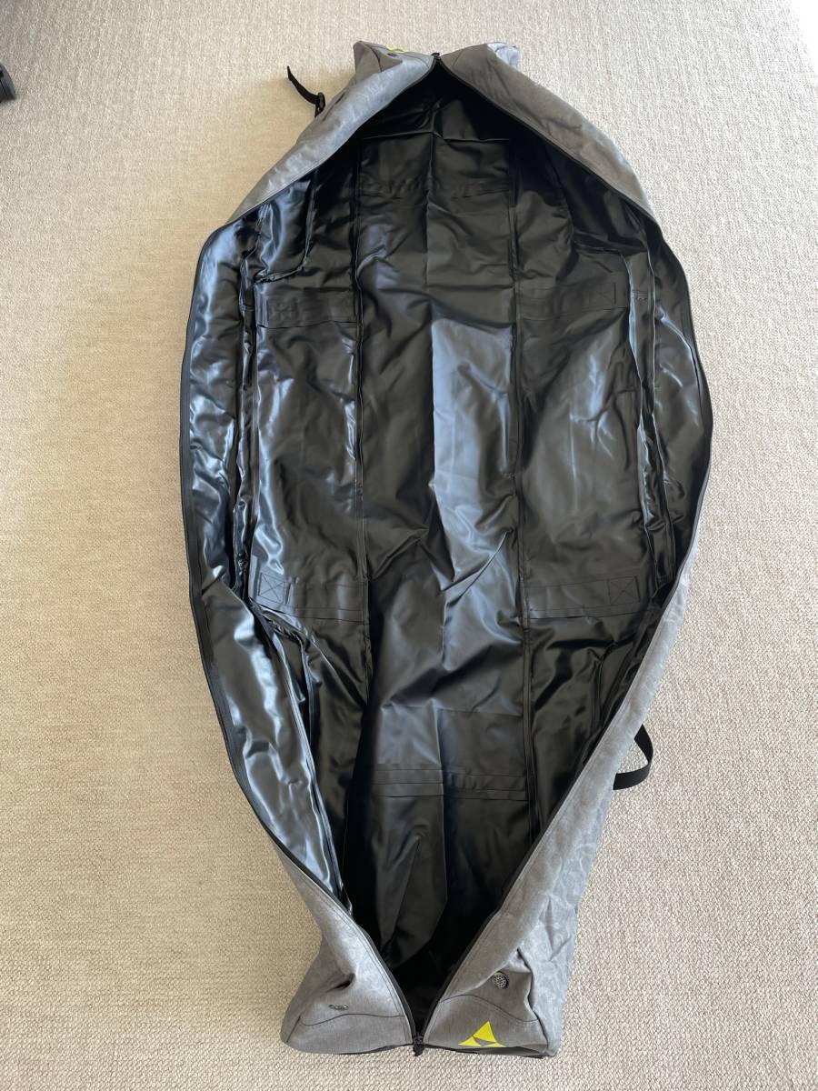新品未使用　入手困難！　フィッシャー3台用スキーケース　SKICASE ALPINE 3 PAIR RACE_3