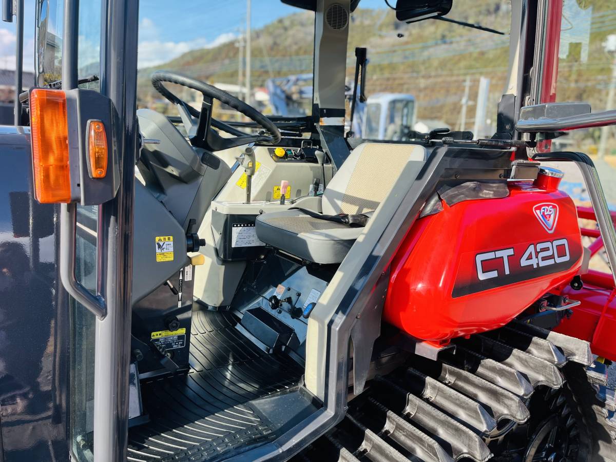ヤンマー トラクター CT420 エコトラ 42馬力 720時間 新品クローラー 
