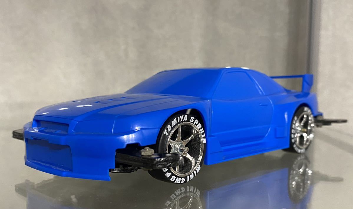 TAMIYAタミヤ ラジ四駆 カルソニックスカイライン GT-R 2002 組立済み 