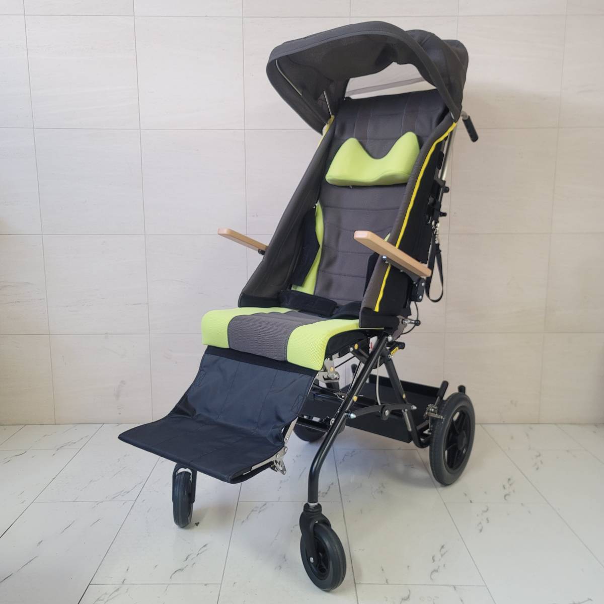 札幌引き取り限定 良品 車椅子 子供用 介助型 バギー 車いす 北4② 