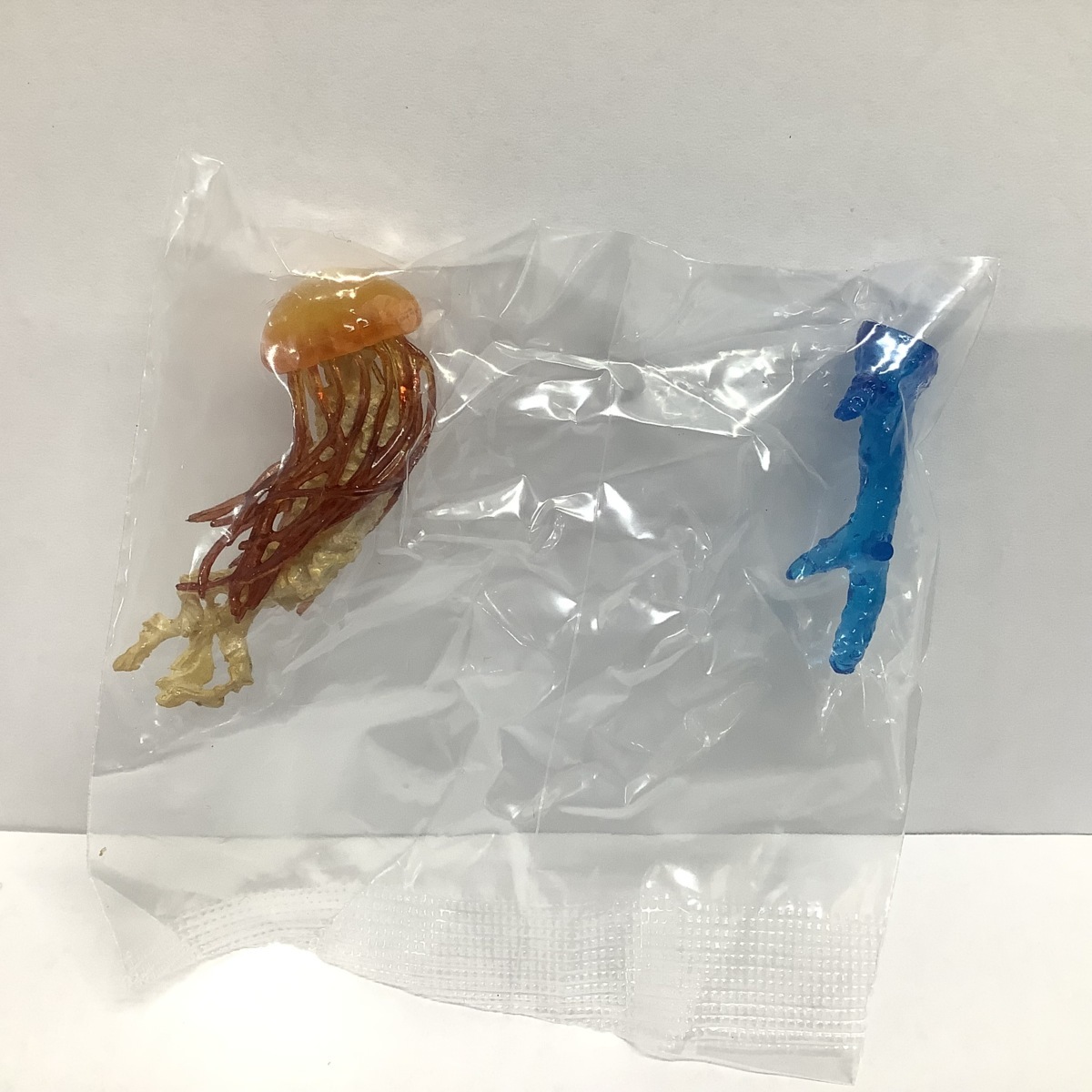 内袋未開封】 海洋堂 日本水族館立体生物図録 別巻 ジェリーフィッシュ  