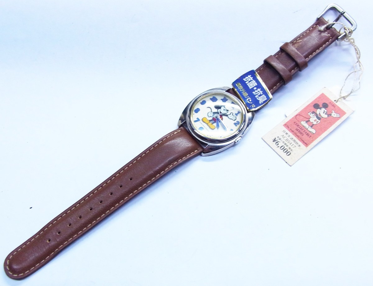 SEIKO ALBA アルバ 腕時計 V501-6P10 ミッキーマウス ディズニー 