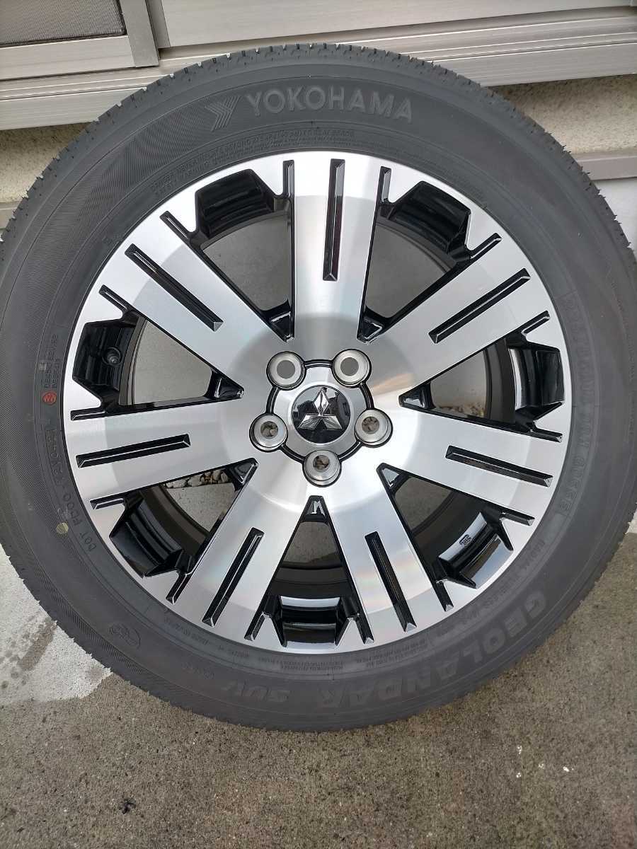 ◇ほぼ新車外し◇三菱デリカD5 純正タイヤホイール／走行25キロ／225／55R18／4本セット／手渡し可能(5穴)｜売買されたオークション情報、Yahoo!オークション(旧ヤフオク!) の商品情報をアーカイブ公開 - オークファン（aucfan.com） ほぼ新車外し！ 225/55R18 ヨコハマタイヤ ジオランダー デリカ