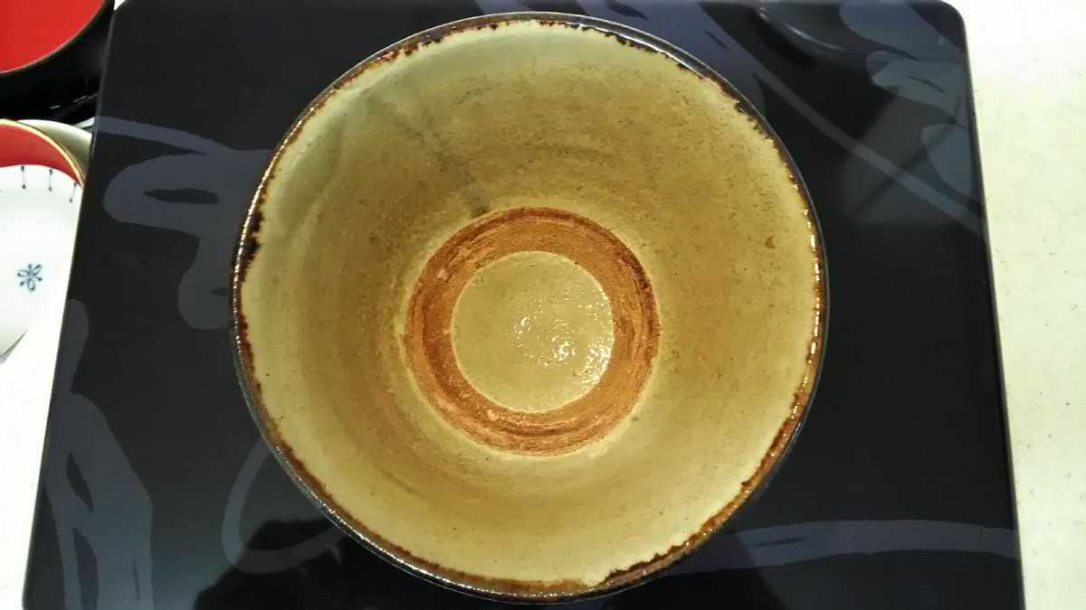 金城次郎 壺屋時代 ハケメ魚茶碗 人間国宝 沖縄