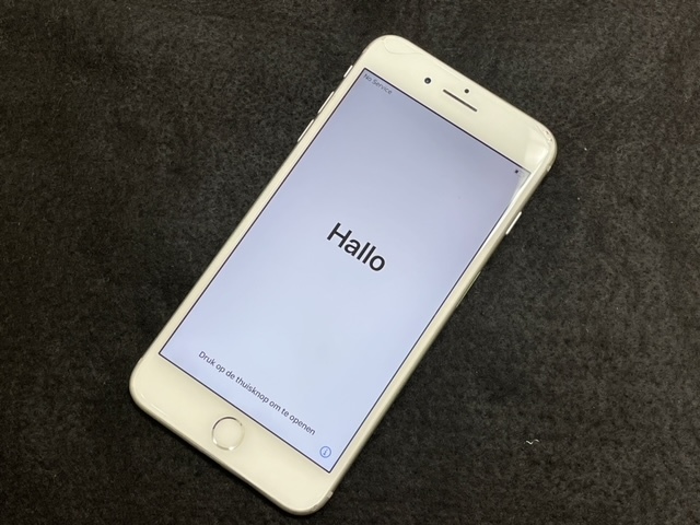 47481 iPhone8 Plus 256GB シルバー docomo アイフォン スマホ 携帯