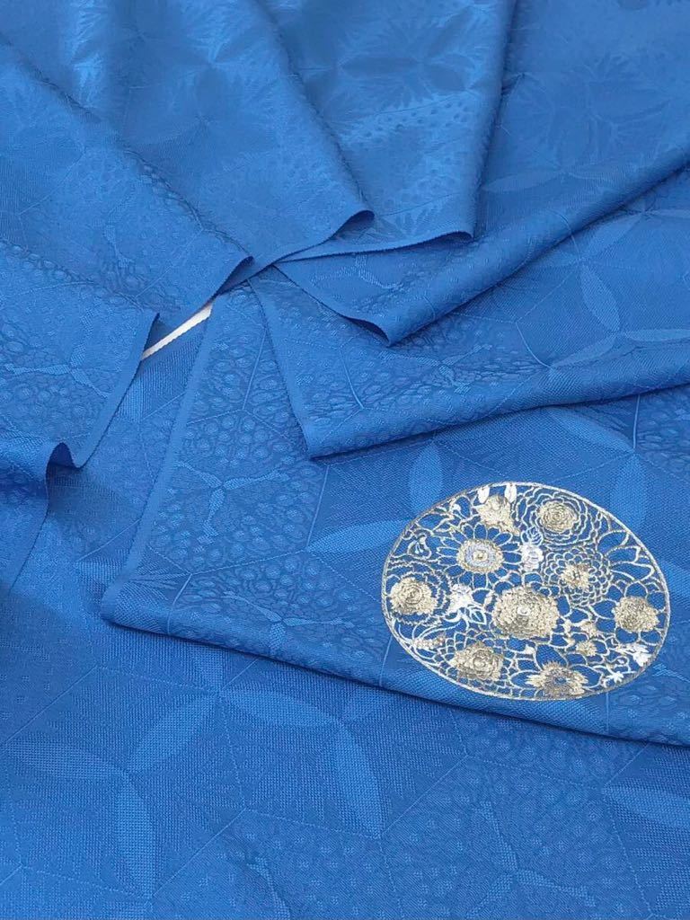 付け下げ 色無地 ワンポイント 孔雀の羽文様 反物 刺繍 紋意匠 正絹 薄  