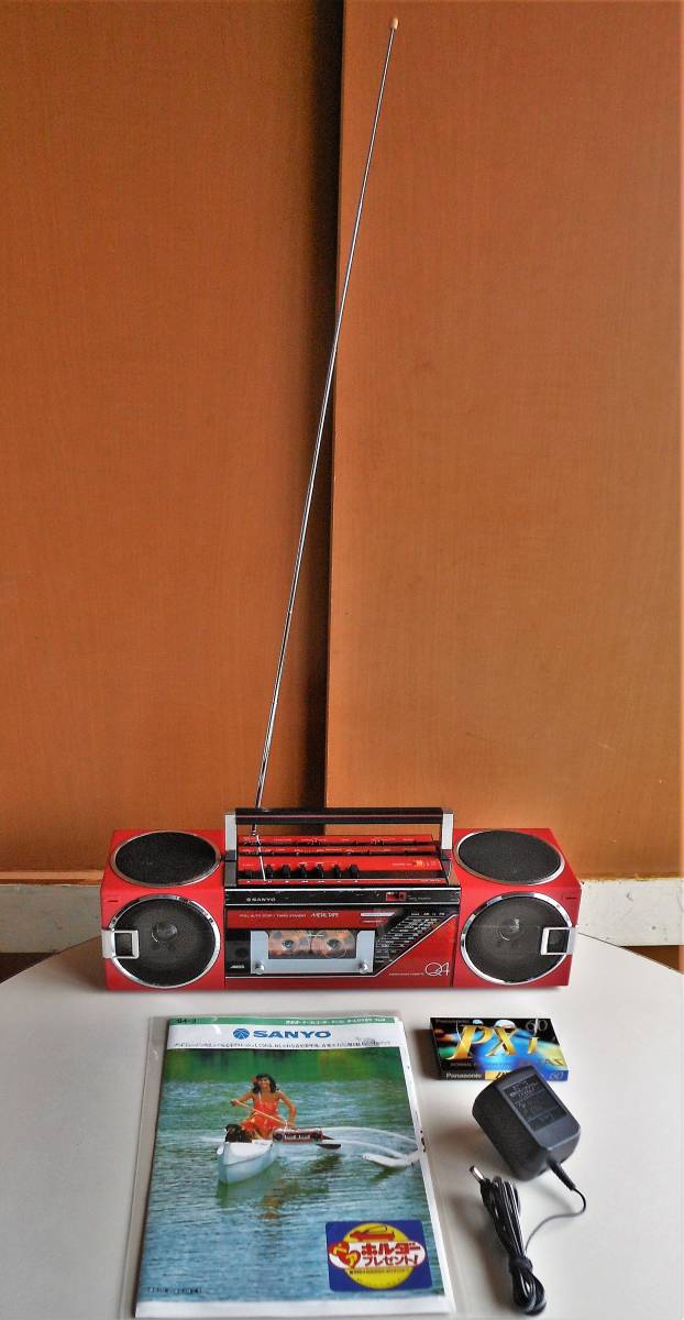 【希少　動作品】SANYO MR-Q4 6スピーカー　レトロラジカセ　当時物 希少 動作品】SANYO MR-Q4 6スピーカー レトロラジカセ 当時物 Sanyo