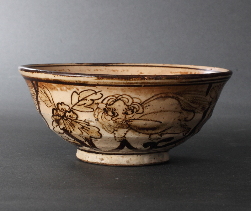 尾形乾山 錦絵獅子牡丹図茶碗（古美術 茶道具 茶碗）(茶碗)｜売買され