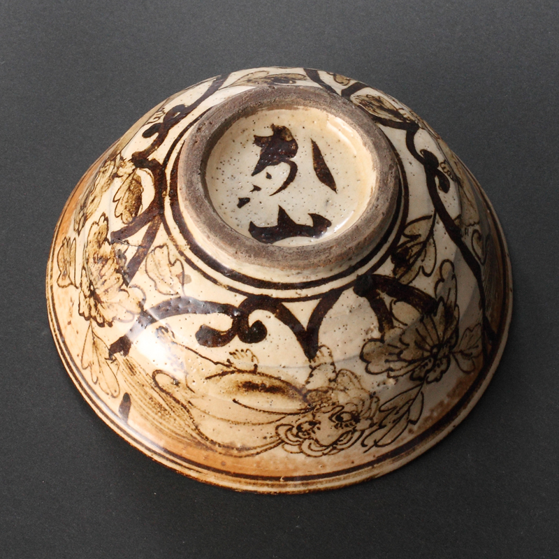 尾形乾山 錦絵獅子牡丹図茶碗（古美術 茶道具 茶碗）(茶碗)｜売買され