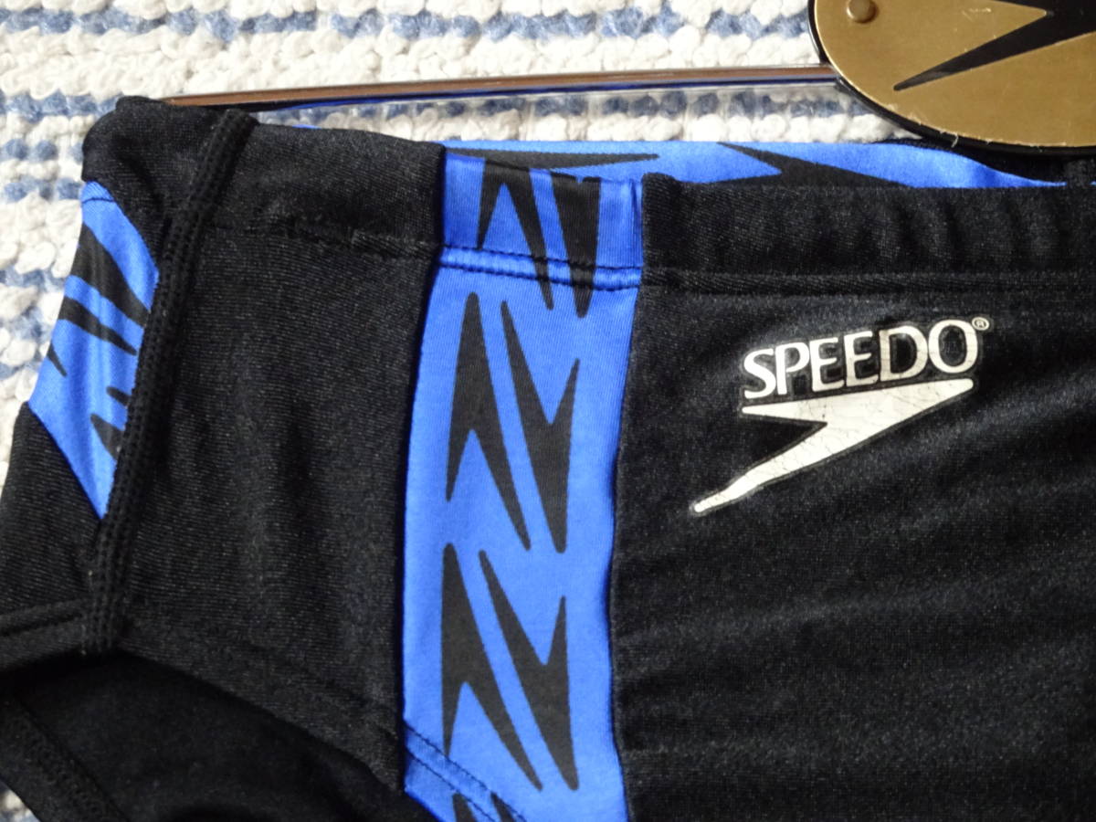 492 Speedスピード 薄いクタパンのVカットスイムビキニパンツ サイズO 