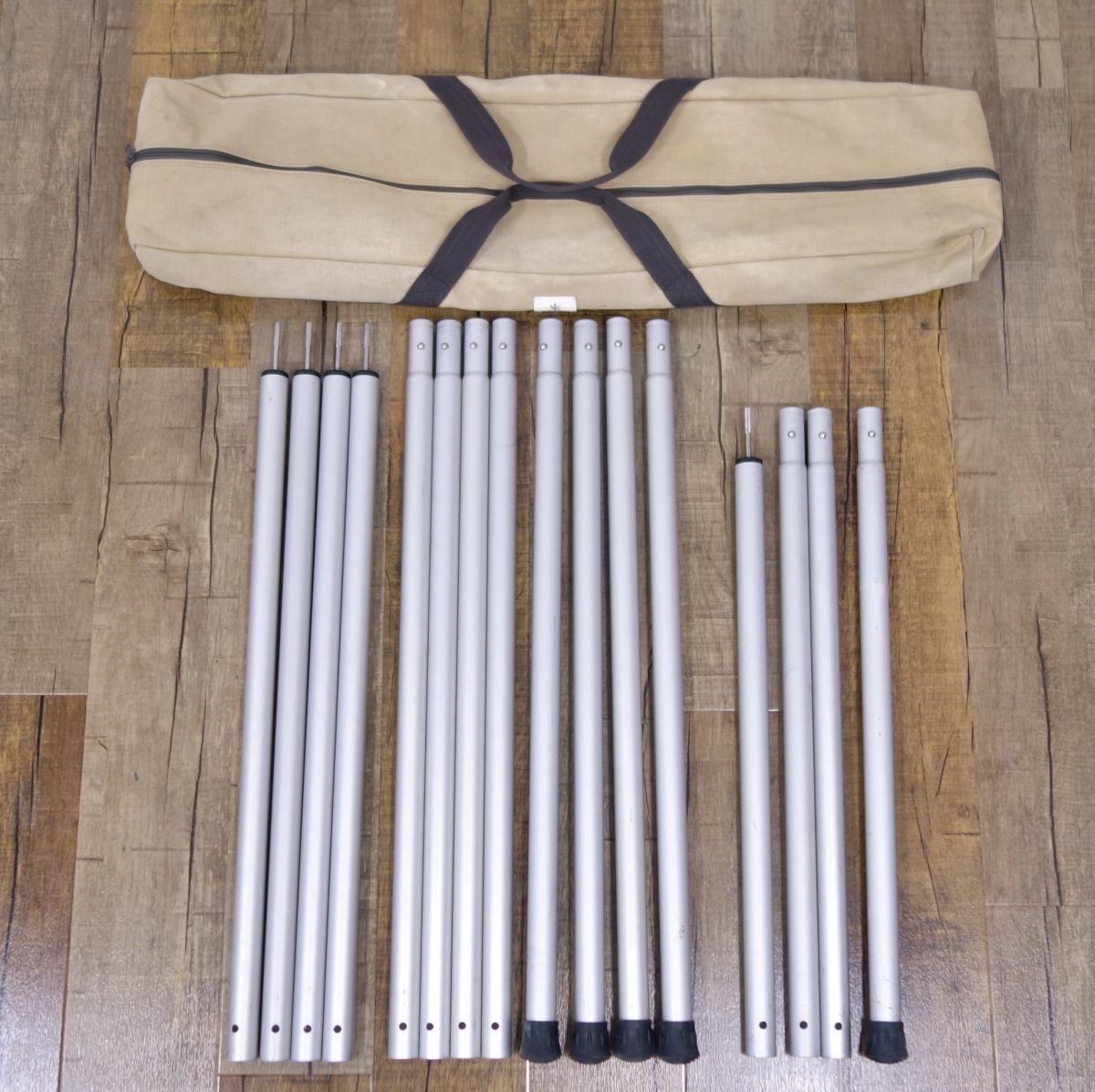 大人気，大得価 スノーピーク snowpeak ウイングポール TP-003 210cm 4セット TP-002 240 1セット ポール キャリングケース付き ch02db-rk26y00147(ポール)｜売買されたオークション情報、yahooの商品情報をアーカイブ公開 - ポール