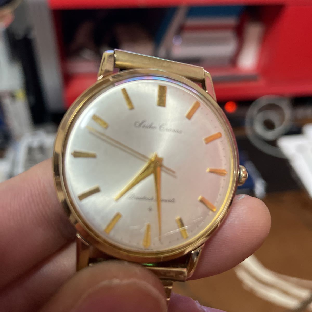 日本1番の時計職人による動作完璧オーバーホール済み 程度極上 1964年製seikoクロノス男性用手巻き式ビックフェイス総14金張り その他 売買されたオークション情報 Yahooの商品情報をアーカイブ公開 オークファン Aucfan Com