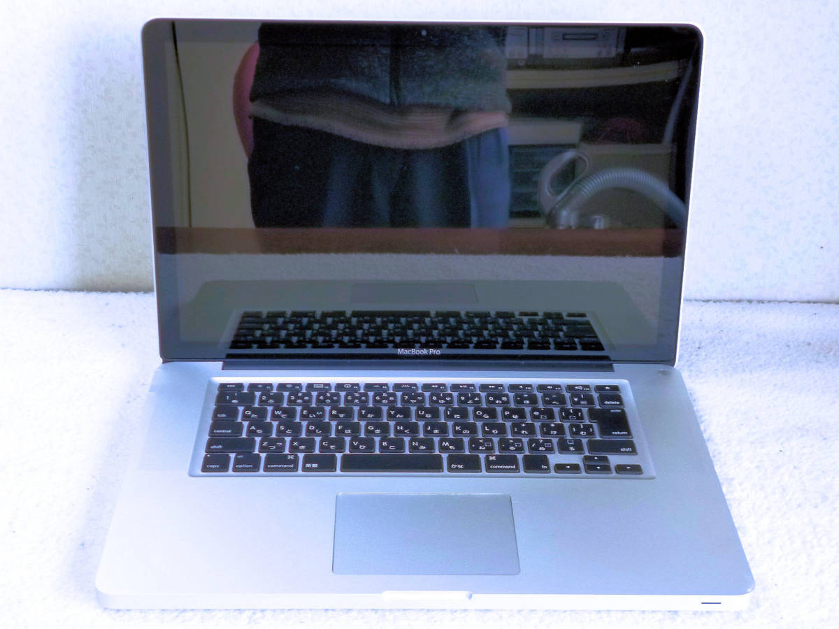 MacBook Pro (15-inch， Late 2011) Core i7- 2.0～2.3GHz 2GB