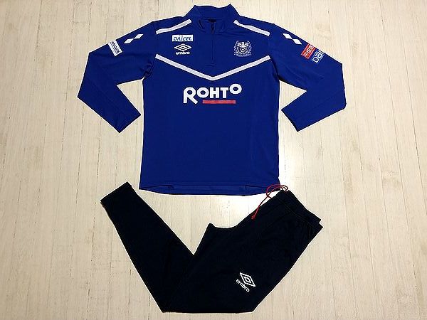 2021-22 ガンバ大阪 選手支給 新品未使用 ハーフジップ トレーニング 