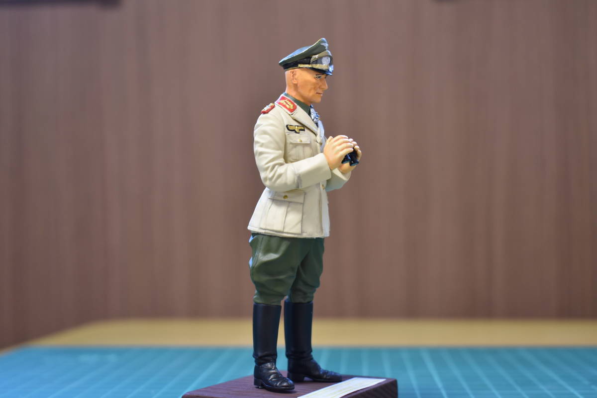 1/16 ドイツ・アフリカ軍団 ロンメル元帥（塗装完成品）(完成品)｜売買 