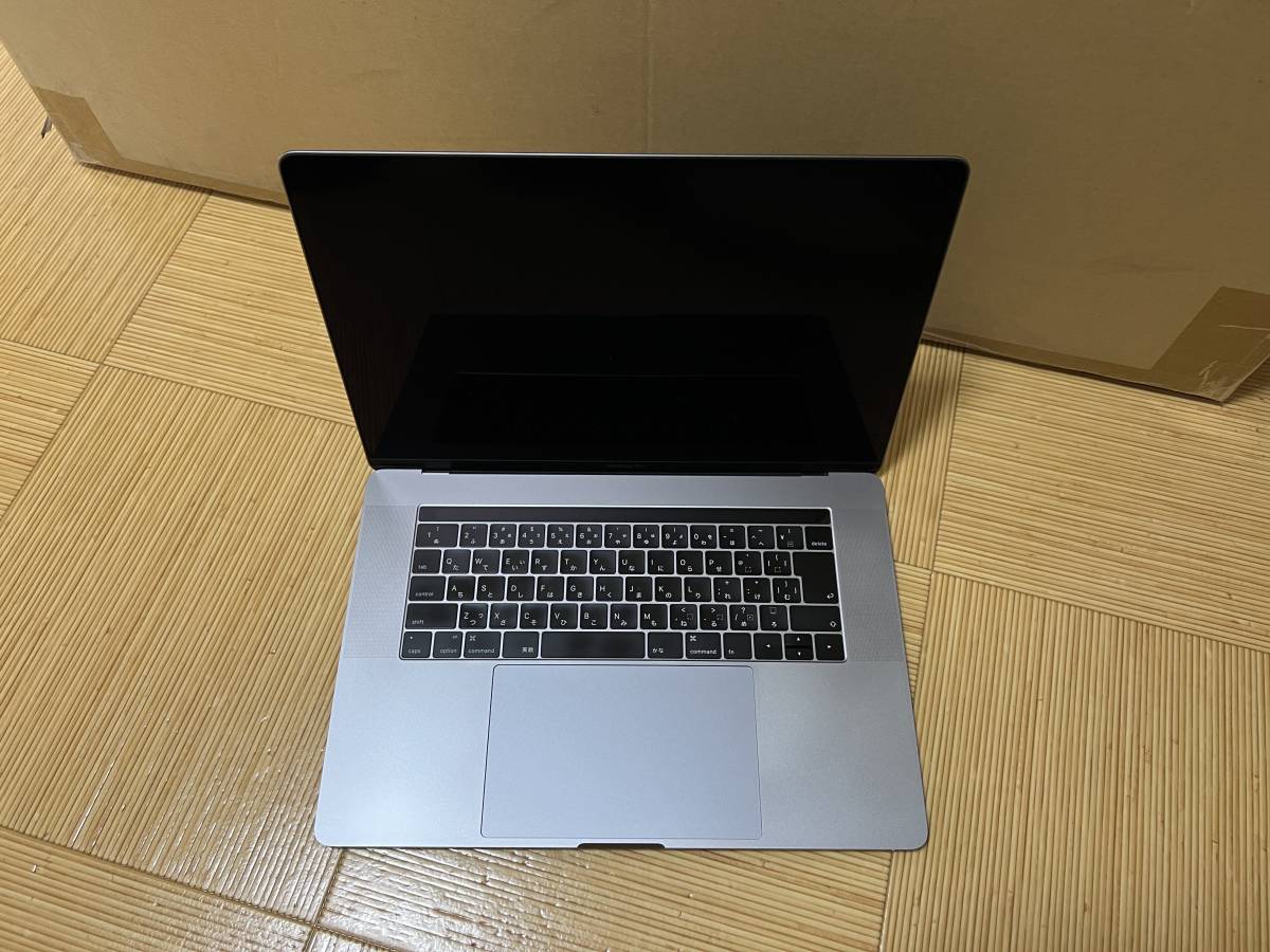 ジャンク Retina MacBook Pro A1990 2019 15インチ 002【返品・返金 