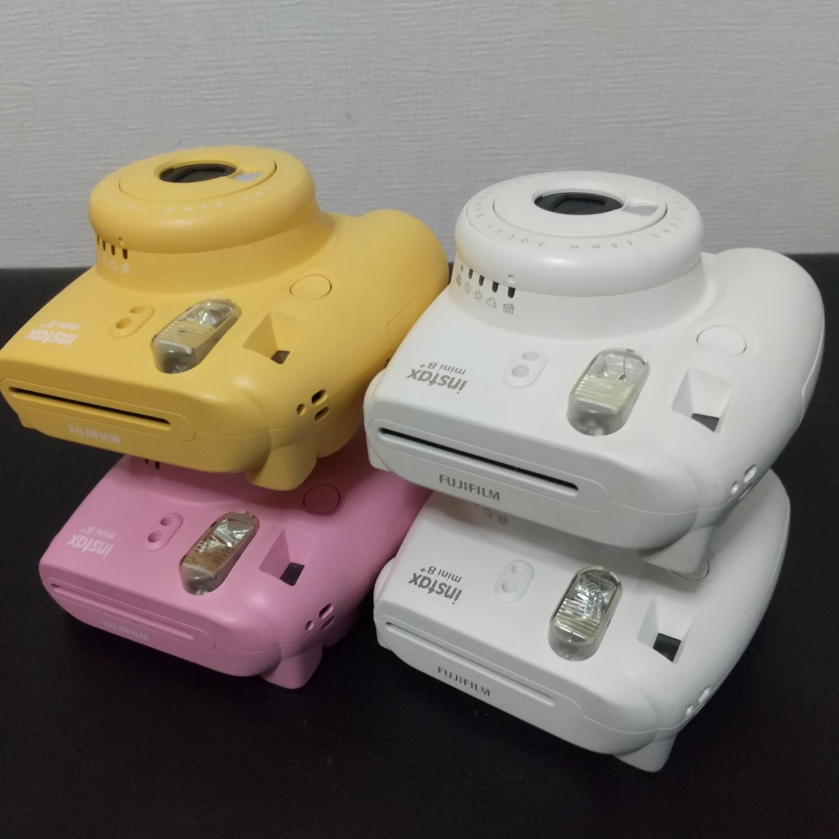 動作確認済み チェキ まとめ売り 4台 FUJIFILM トイカメラ セット FUJIFILM チェキ instax mini 8+ 4台セット ポラロイドカメラ 白