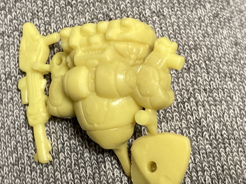 SDエルガイム ブラッドテンプル 黄 ガン消し 未切り 消しゴム
