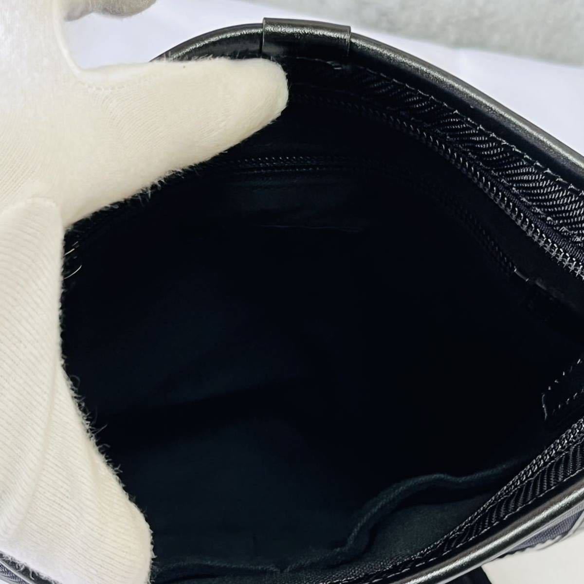 中古 未使用級 バーバリー ブラックレーベル 斜め掛けショルダーバッグ 