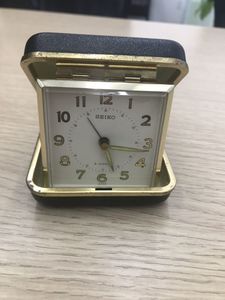 昭和レトロ セイコー 置時計のYahoo!オークション(旧ヤフオク!)の相場