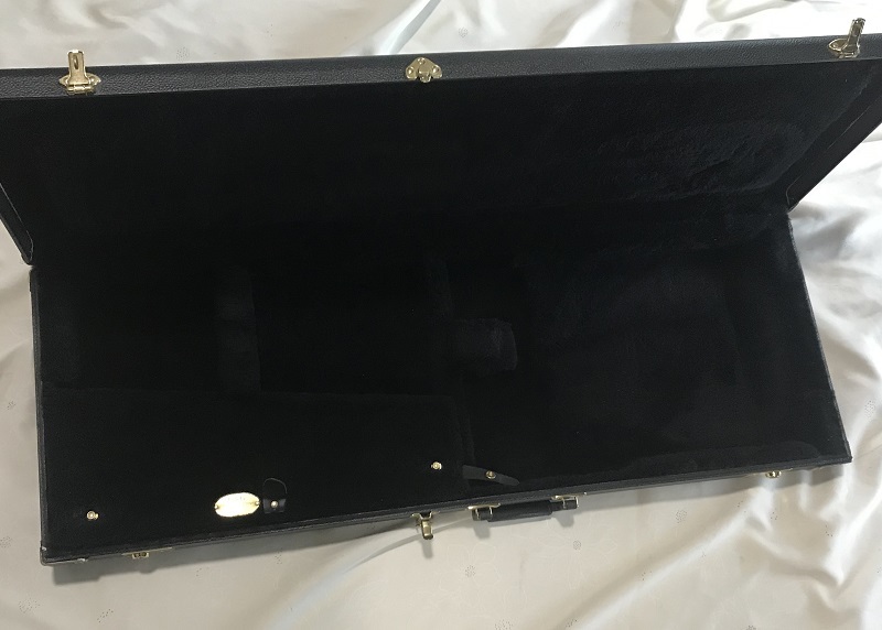 SCHECTER ギター用ハードケース(ハードケース)|売買されたオークション情報、yahooの商品情報をアーカイブ公開 - オークファン