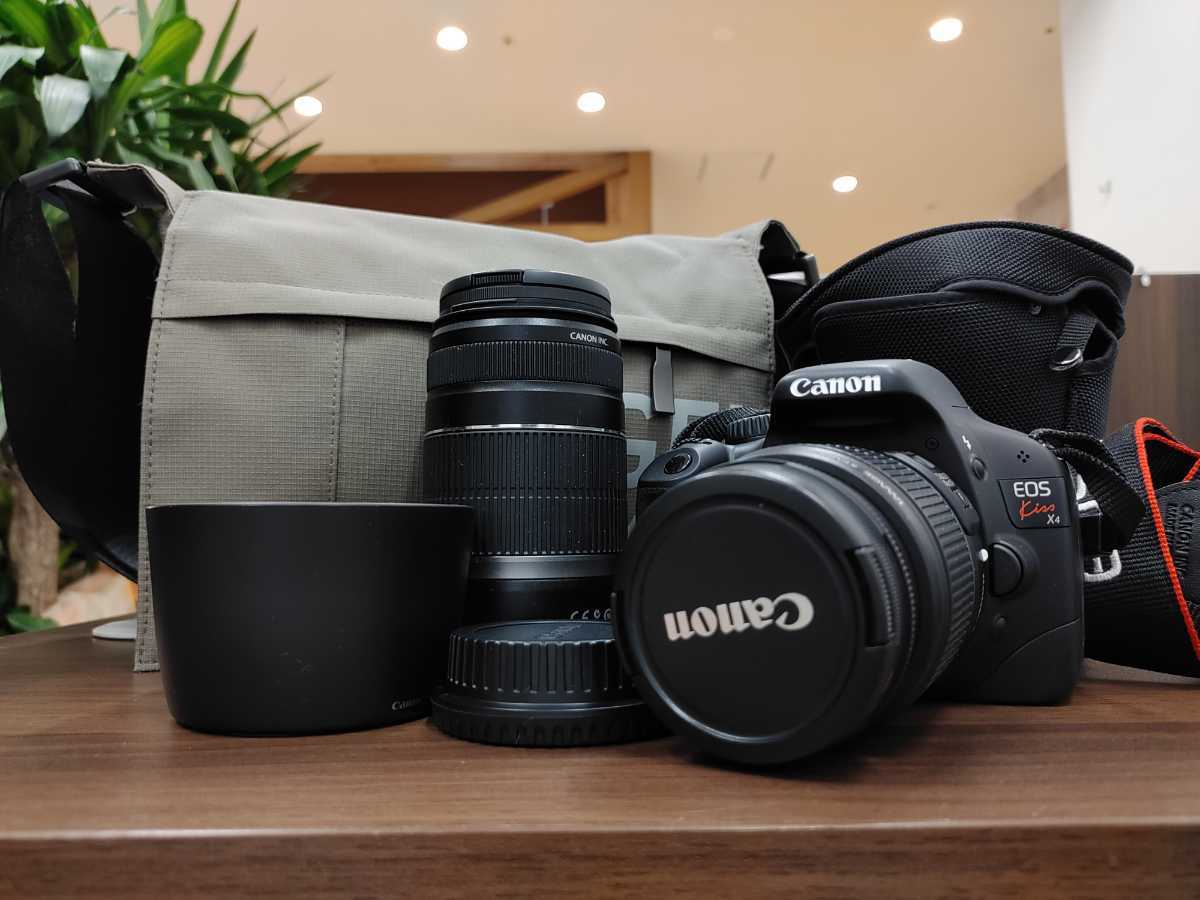 Kiss X4 EOS Canon デジタル一眼レフカメラ - IS 18-55 EF-S DSLR Lens 