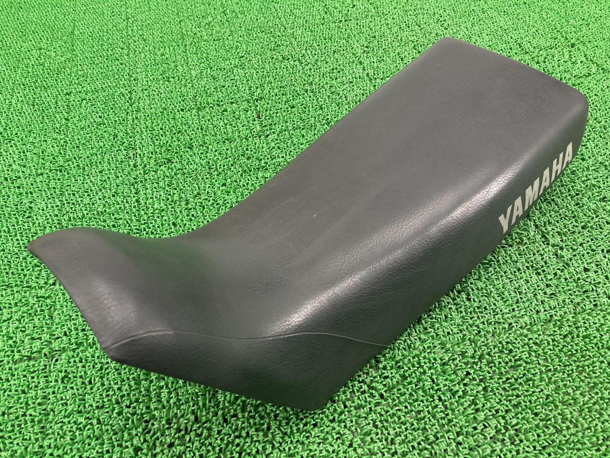 DT50 シート 17W ヤマハ 純正 中古 バイク 部品 破れ無し そのまま 