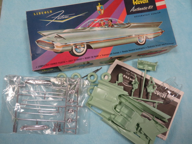 Revell 1/25 Lincoln futura 未組立 プラモデル 送料無料(ゼネラル