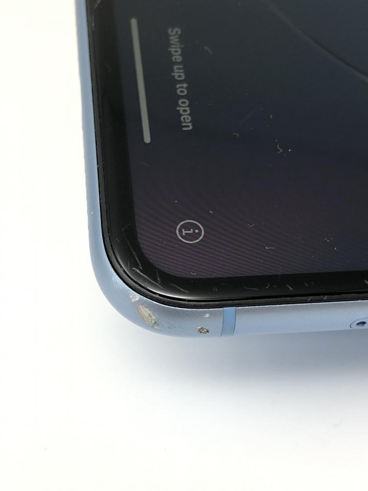 762【ジャンク品】 iPhone XR 128GB docomo版SIMロック解除 SIMフリー コーラル /060 XR iPhone 128G ※訳あり スマホ MWM02J