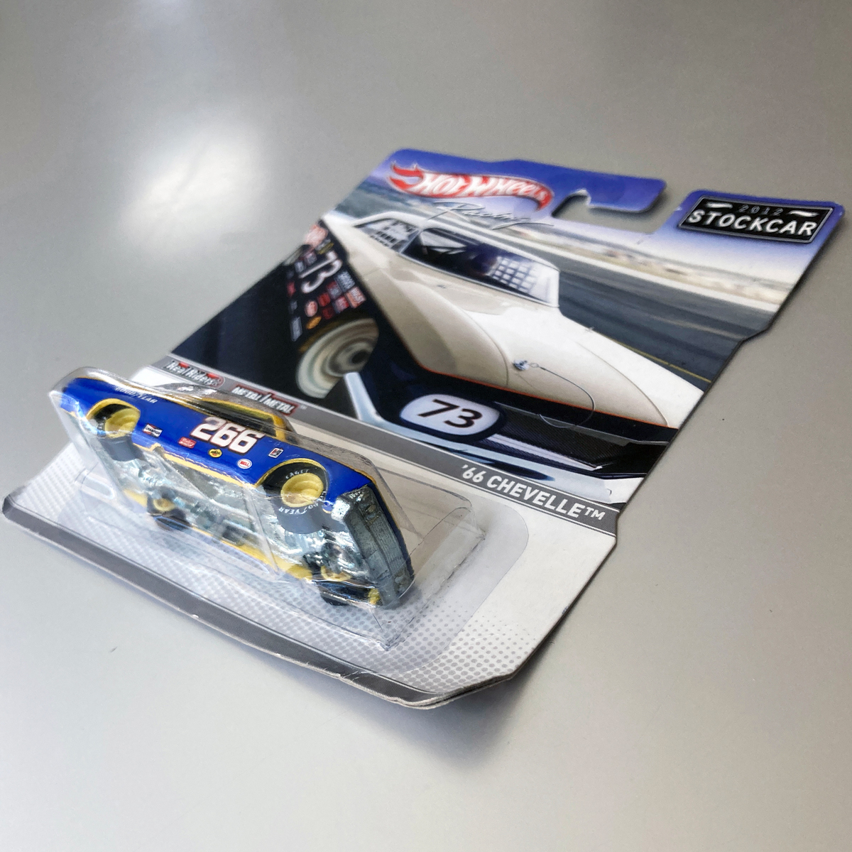1/64 ホットウィール レーシング ストックカー '66 シェベル Hot