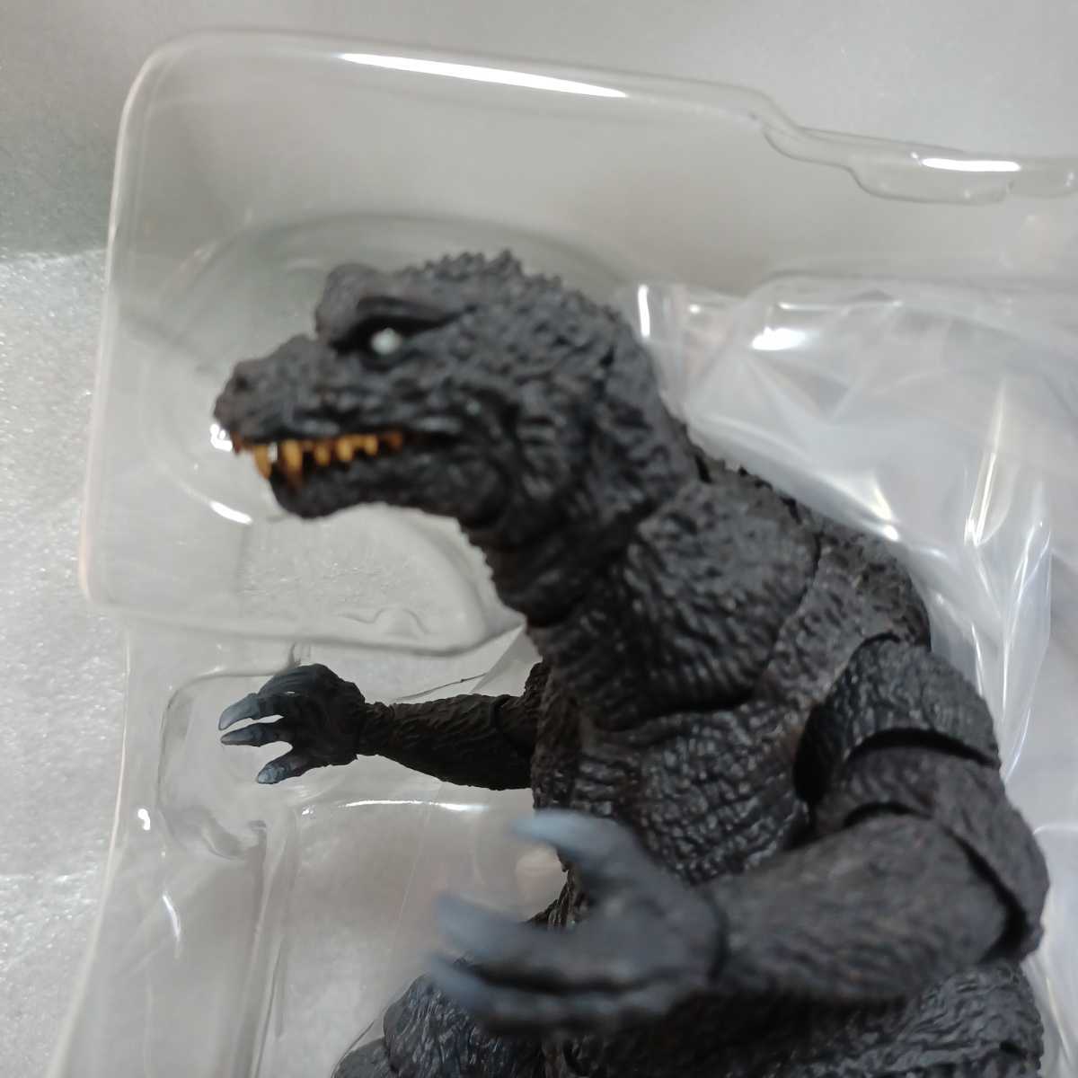 BANDAI S.H.MonsterArts ゴジラ「2001」フィギュア(ゴジラ)｜売買され 
