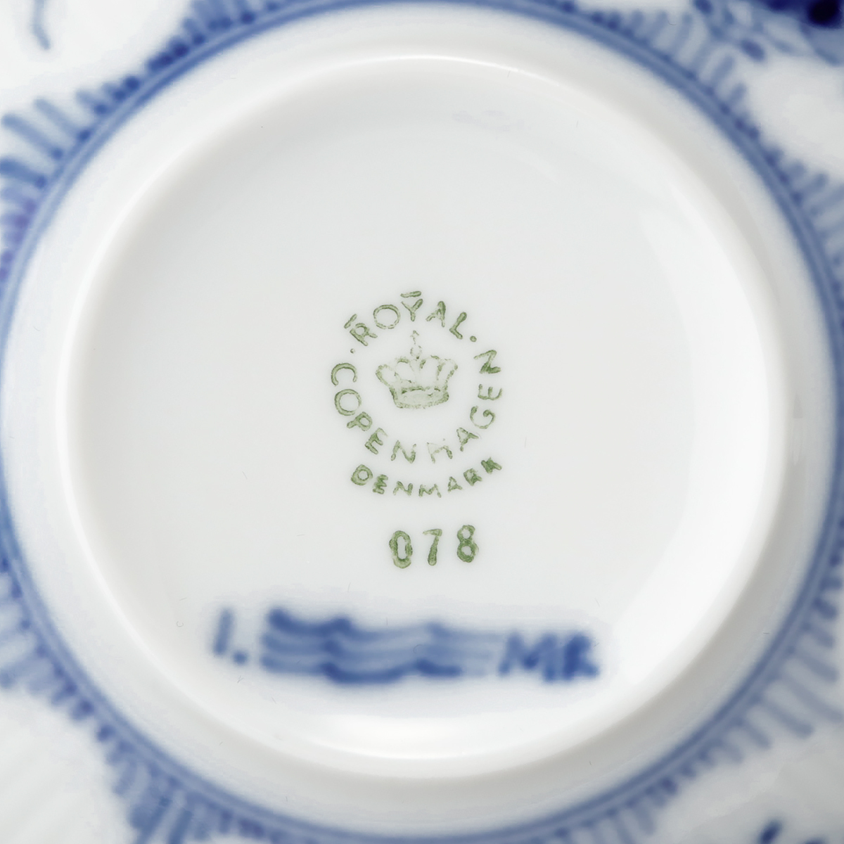 ブルーフルーテッド ロイヤルコペンハーゲン（Royal Copenhagen） プレイン ロイヤルコペンハーゲン コペンハーゲン ブルー フルーテッド プレート 0 Royal 1 Fluted Plain 25cm|ロイヤル コペンハーゲン＞ブルーフルーテッド