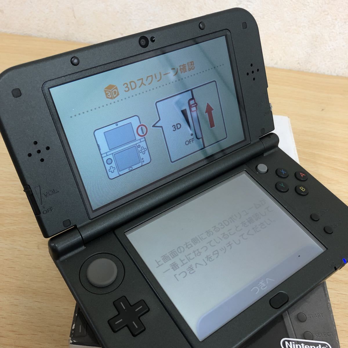 NEW3DSLL 未使用 新品 メタリックブラック new 携帯用ゲーム機本体 