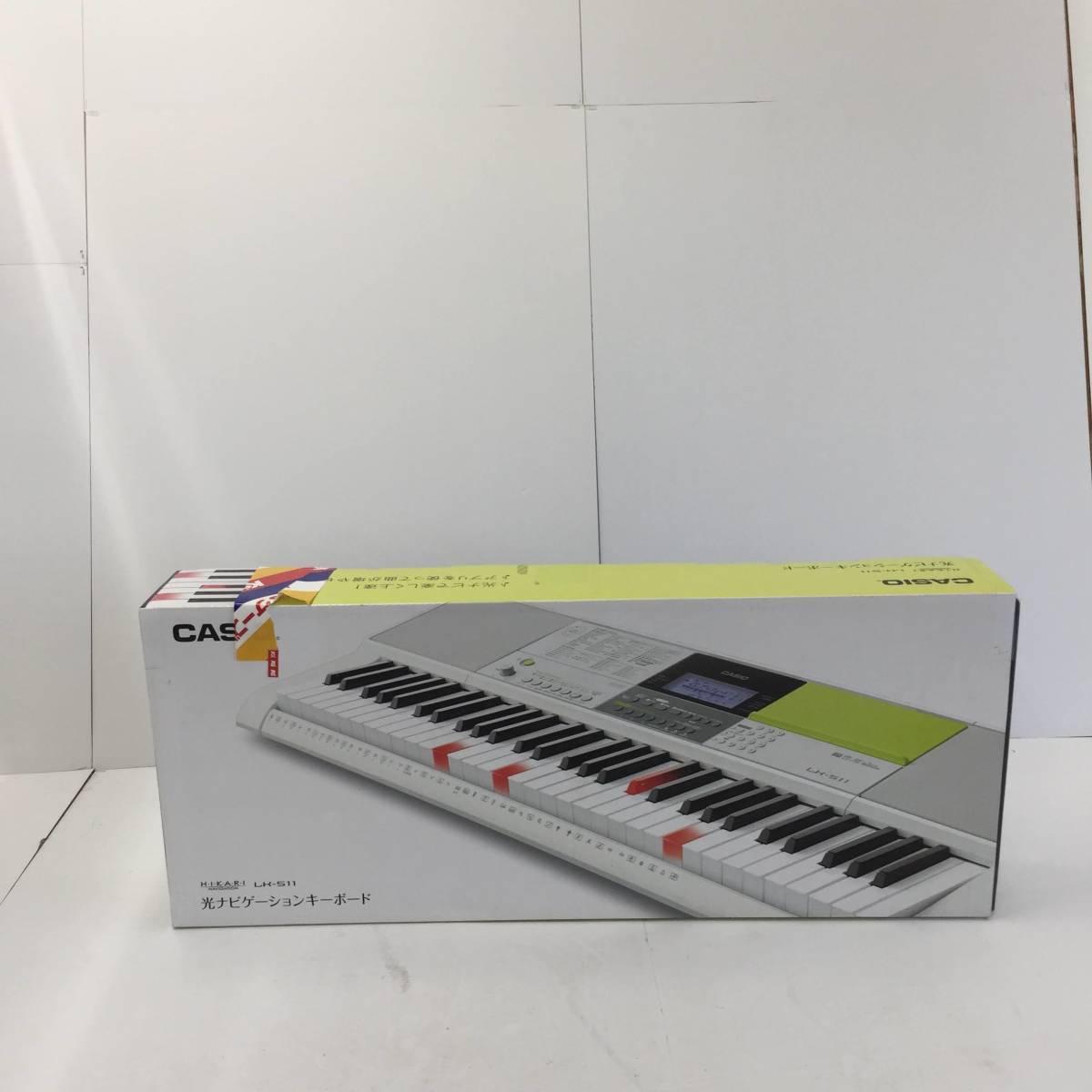 CASIO LK-221 電子キーボード 光ナビゲーションスタンド、ケース付き