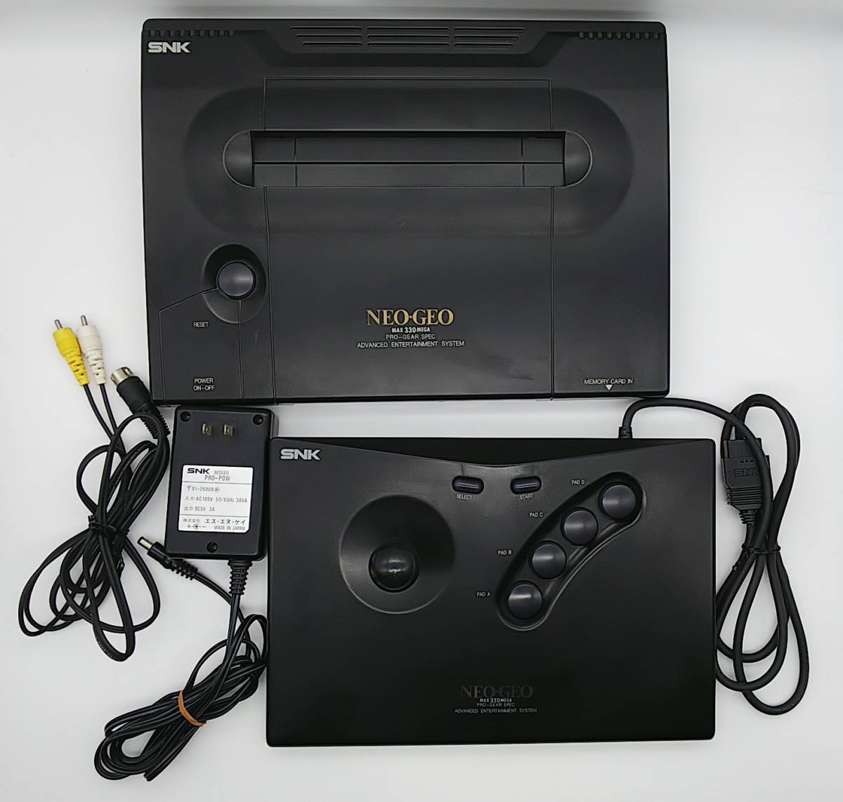 お得，爆買い SNK NEO GEO ネオジオ 本体 ACアダプター AV出力ケーブル コントローラー1個 付(ネオジオ)｜売買されたオークション情報、yahooの商品情報をアーカイブ公開 - オークファン ネオジオ