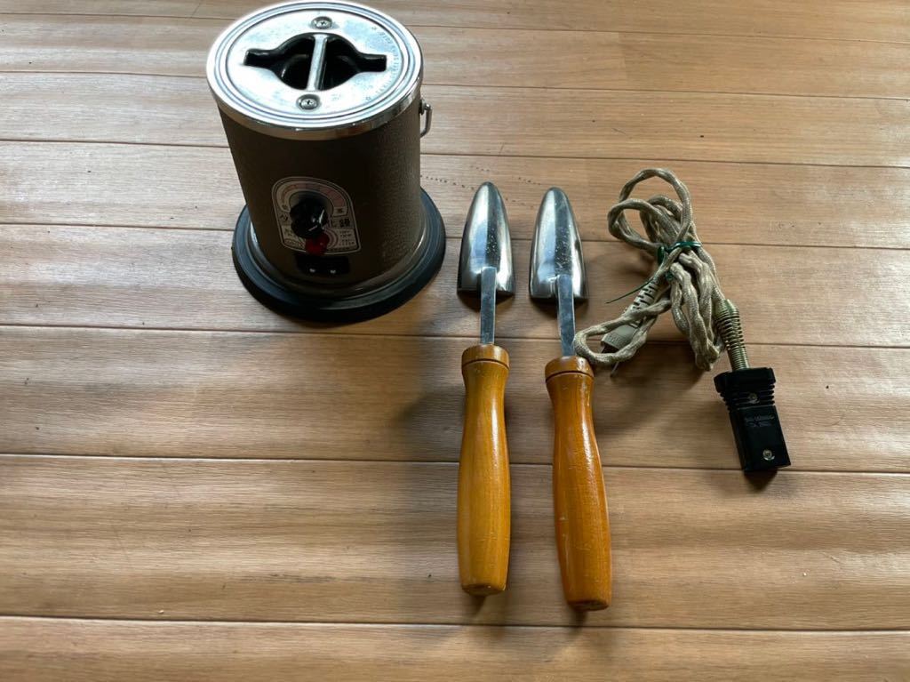 TW-2 アイロン タキイ電器 タキイ 和裁 昭和レトロ 電化鏝 コテ 公式
