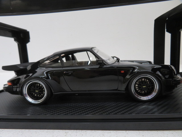 1⁄18 イグニッションモデル ポルシェ911(930) ターボの通販 by 's