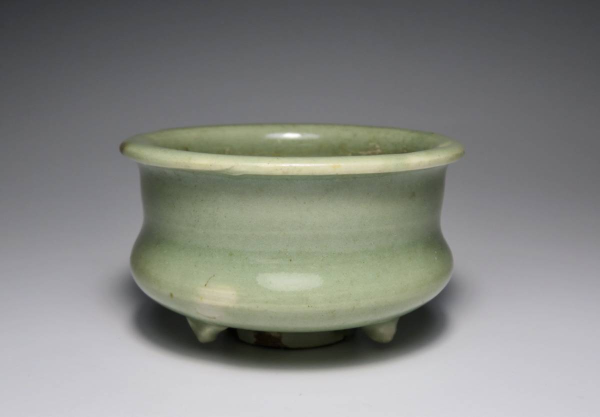 緑屋h□ 中国古玩 耀州窯 青磁 香炉 唐物 時代物 i9/8-6137/11-3#60 