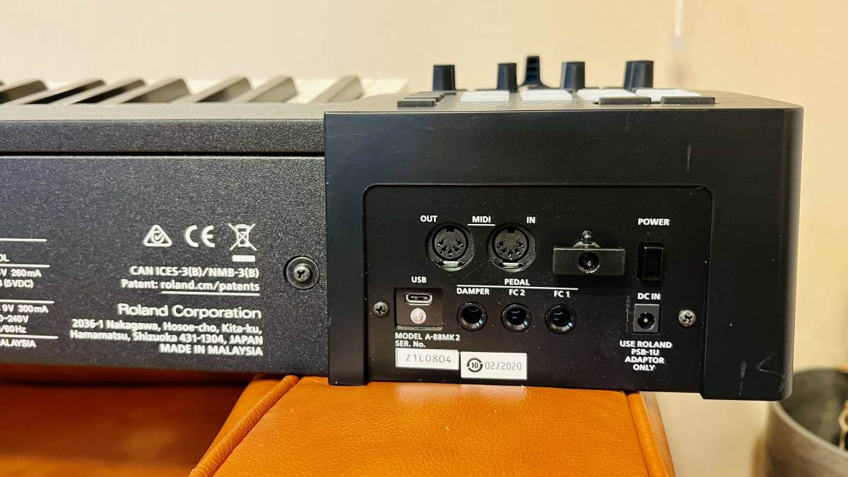 Roland A-88MK2 MIDIコントローラー美品＆電源アダプター付！ A-88MK2