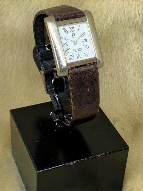 ◇ヴィンテージ ユニセックス◇腕時計【フェンディ◇FENDI【1925 1D