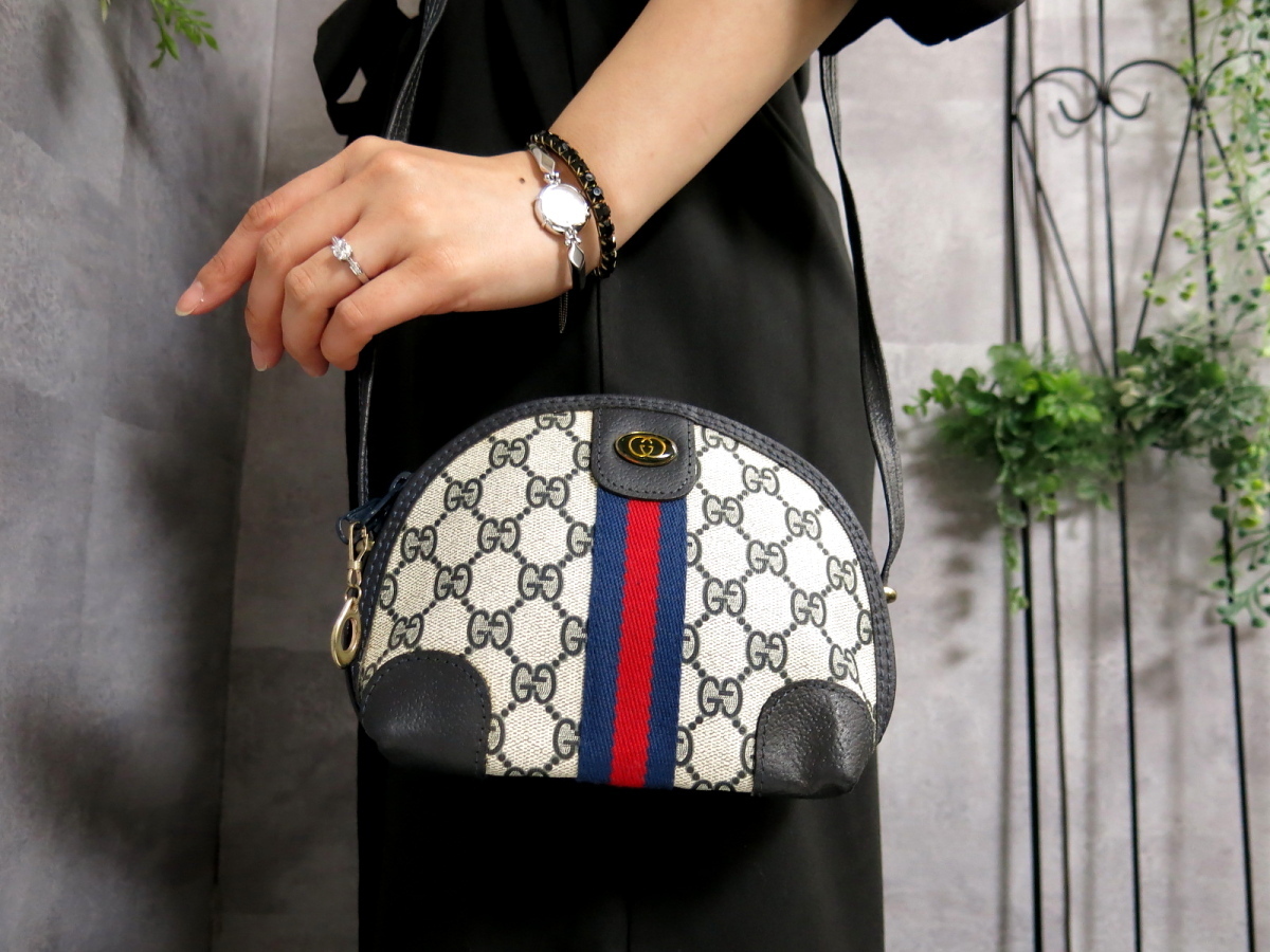 SALE，お得 超 GUCCI オールド グッチ シェリーライン GGスプリーム カーフ レザー 本革 ミニ ショルダー バッグ 紺 ヴィンテージ Js25899(オールドグッチ)｜売買されたオークション情報、yahooの商品情報を かばん、バッグ