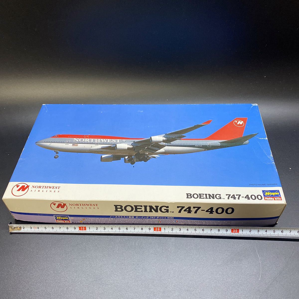 未組立 ハセガワ 1/200 ノースウエスト航空 ボーイング747-400 開封