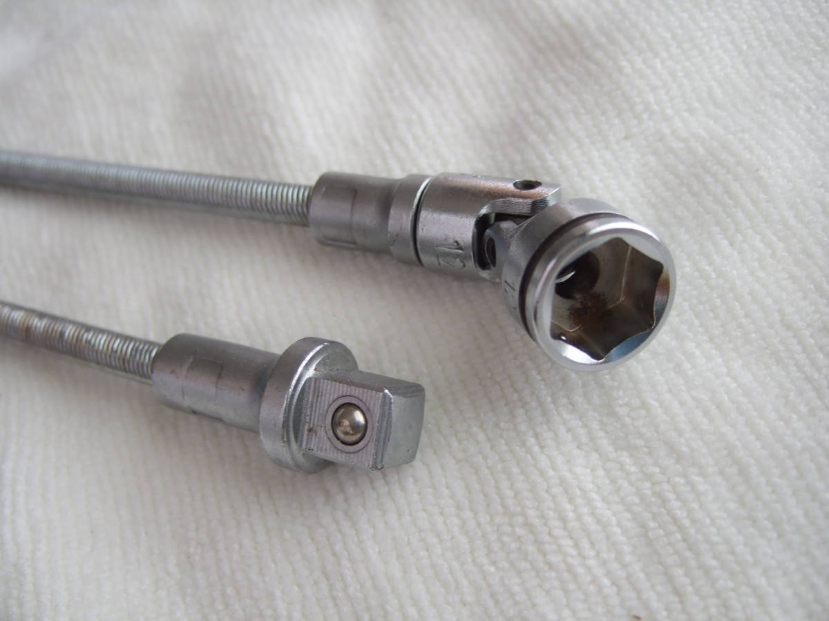 King Tony 3 8 1 4 Dr Flexible Extension Bar Koken 1 4 12mm 首振りソケット キングトニー コーケン エクステンションバー 売買されたオークション情報 Yahooの商品情報をアーカイブ公開 オークファン Aucfan Com