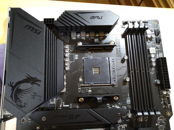 MSI MPG B550 GAMING PLUS AM4マザーボード 美品 動作確認済み中古品
