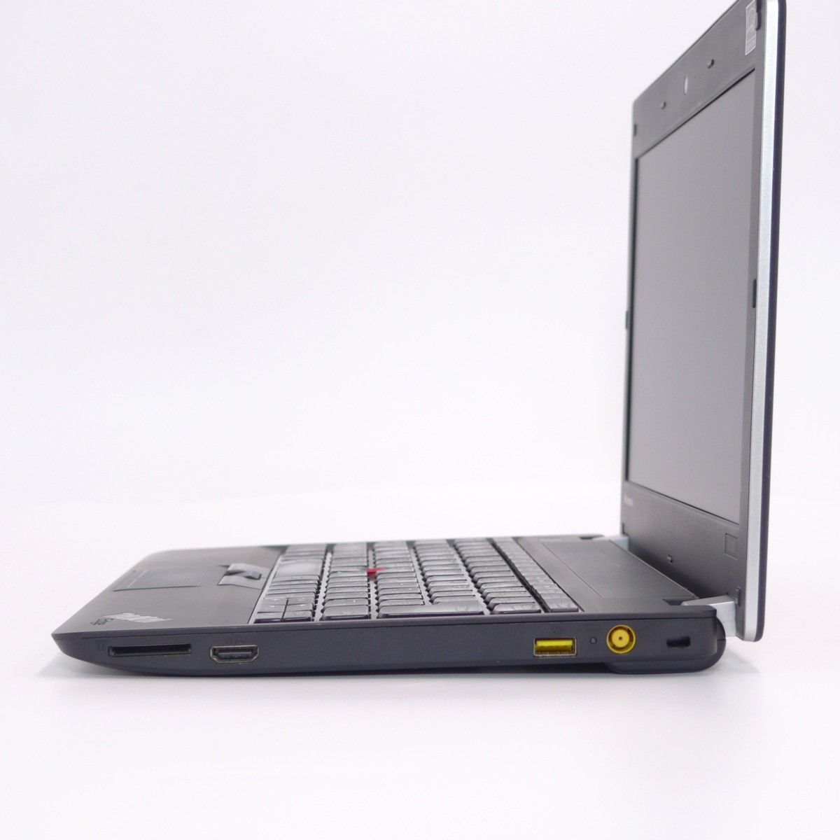 1円～ Wi-Fi可 11インチ レノボ ノートパソコン Lenovo E130 中古良品