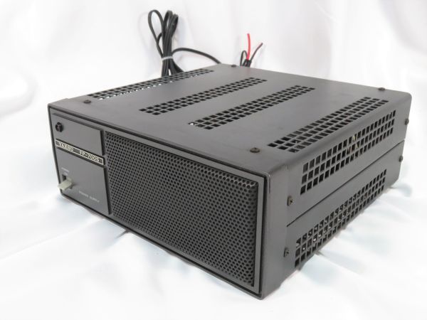 YAESU FP-700S 安定化電源 AC100V→DC13.8V トランス式 スピーカー内蔵