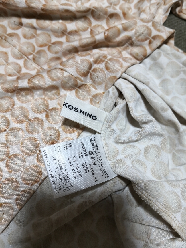 HIROKO KOSHINO 新品 – &frasl; ヒロココシノ ハンドバッグ ビーズ タグ付き 日本語) ヒロココシノ公式 COLLECTION AW 2025-26 | 通販