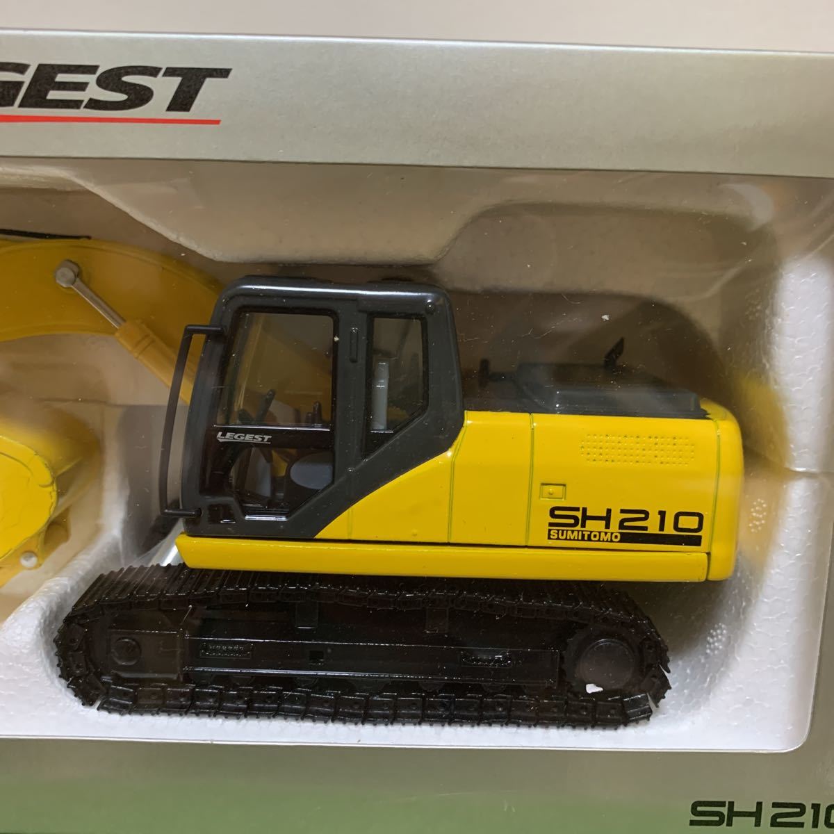 SUMITOMO SH210 ミニチュア重機 1/40 SUMITOMO SH210 ミニチュア重機 1/40