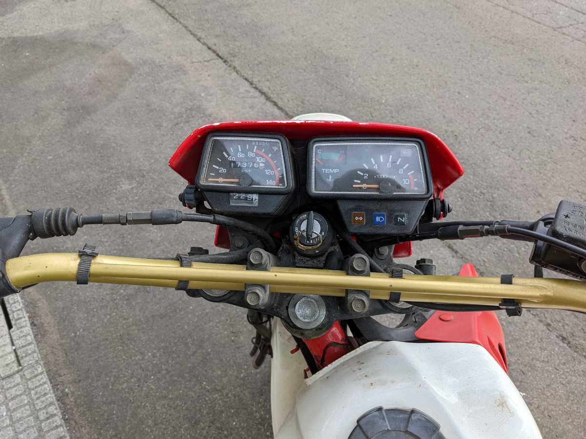 キックOK初爆有】ヤマハDT200R 37F レストアベース書類有 部品取り