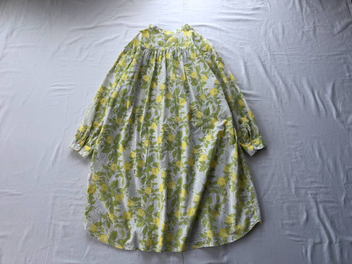 フィンレイソン Finlayson フェリシモ 花柄バンドカラーシャツワンピース 北欧 Xlサイズ以上 売買されたオークション情報 Yahooの商品情報をアーカイブ公開 オークファン Aucfan Com
